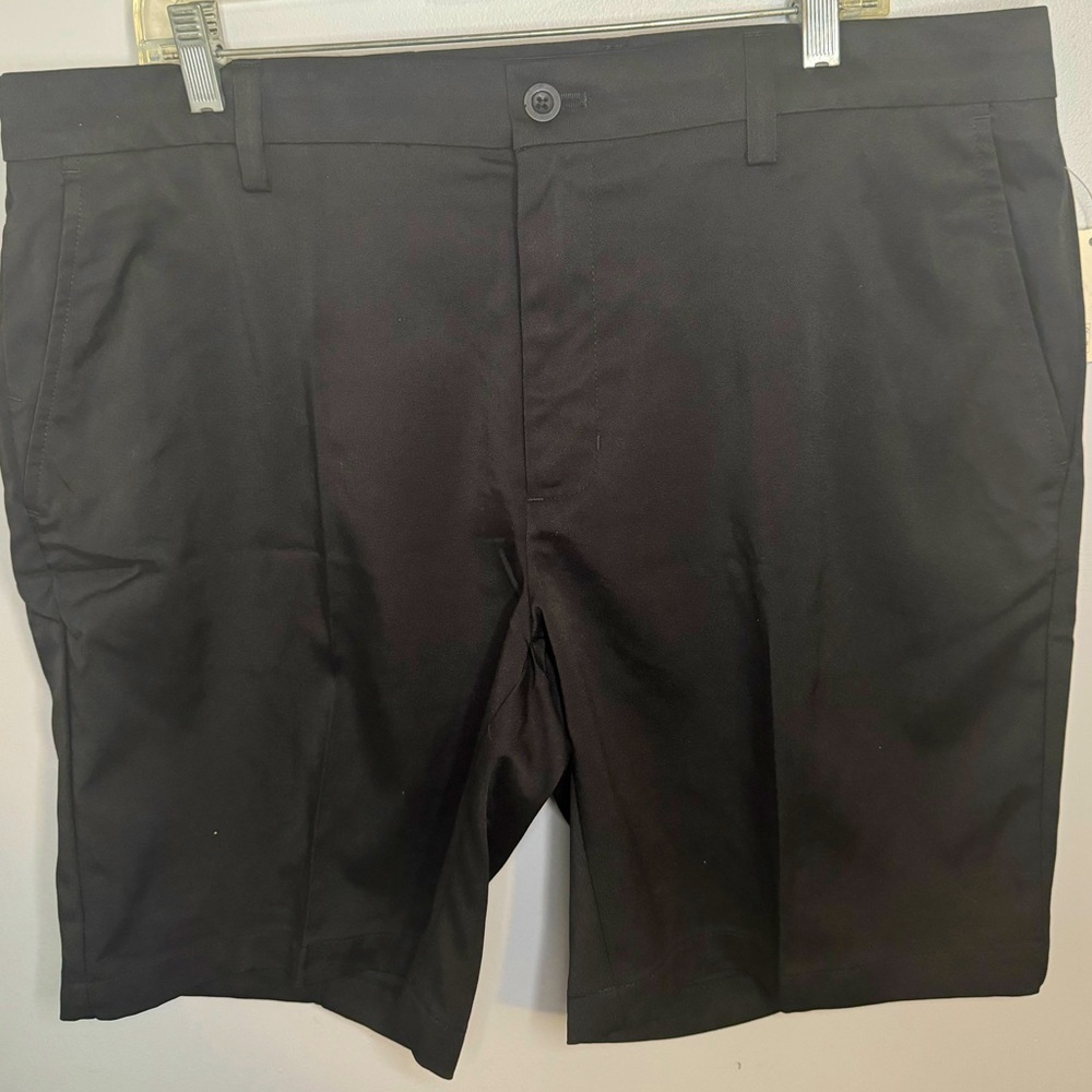 Amazon Essentials Black Golf Stretch Uniform Shorts 38W NWT